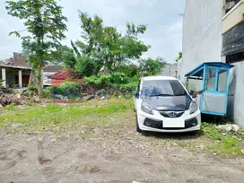 Tanah Dijual di Area Padat Penduduk Belakang Hotel Atria
