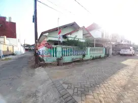 Rumah Dijual Dekat Sekolah Hwa Ind Bisa untuk Kos Kota Malang