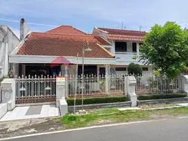 Rumah Jual Posisi Hook Dekat PHD, Kuliner Sawojajar Kamar Banyak