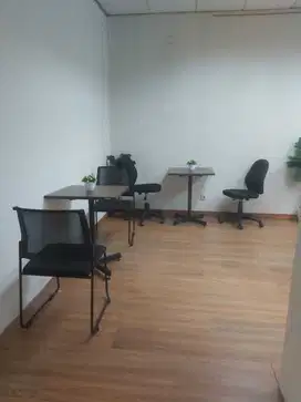 Disewakan kantor kapasitas 4 pax Gatot Subroto Jakarta Selatan