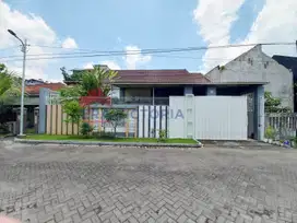 Rumah Jual Dekat Terminal Arjosari, Plaza Araya Lingkungan Tenang