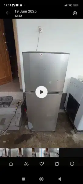 Kulkas LG 2 pintu