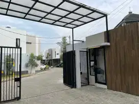 RUMAH SECOND FULL FURNISHED SIAP HUNI, 5 MENIT DARI KANTOR WALIKOTA