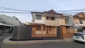 DIJUAL RUMAH KOSAMBI UK 260m2 HARGA MASIH BISA NEGO