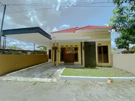 1 UNIT, RUMAH MURAH, 6 MENIT KE KAMPUS AMIKOM JOGJA