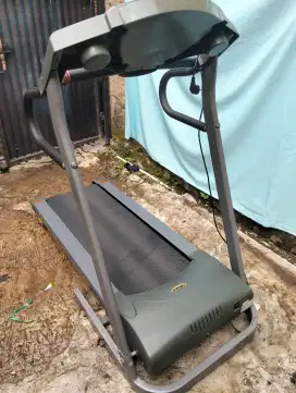 Treadmill elektrik alat olahraga lari