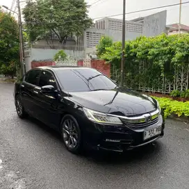 For Sale ! Honda Accord Tahun 2018