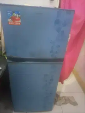 Kulkas sharp 2pintu mati jual aja