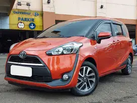 Toyota Sienta 1.5 V Bensin-AT 2016