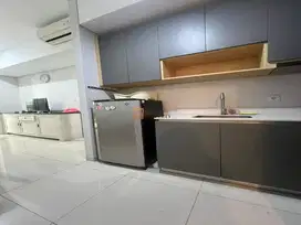 Lantai Rendah Disewa 2BR Taman Anggrek Residence Furnish Tanjung Duren