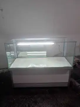 Etalase konter 1 meter