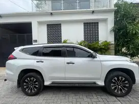PAJERO SPORT DAKAR 4x2 AT 2022 MULUS ISTIMEWA  KM 26 rb