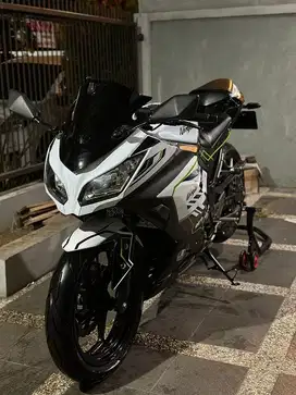 Ninja FI 250 2012 Putih