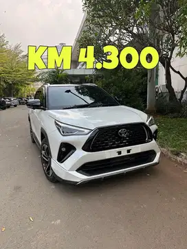 Toyota Yaris Cross Hybrid 2024 GR Two Tone Putih ANTIK