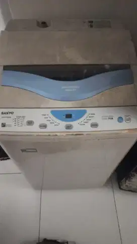Mesin cuci 1 tabung sanyo