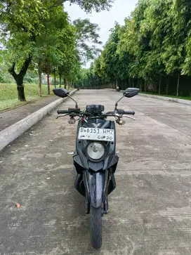 YAMAHA X-RIDE 2015