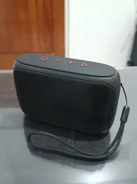 Speaker Bluetooth Robot RB110 Original Second Fullset Like New Gan