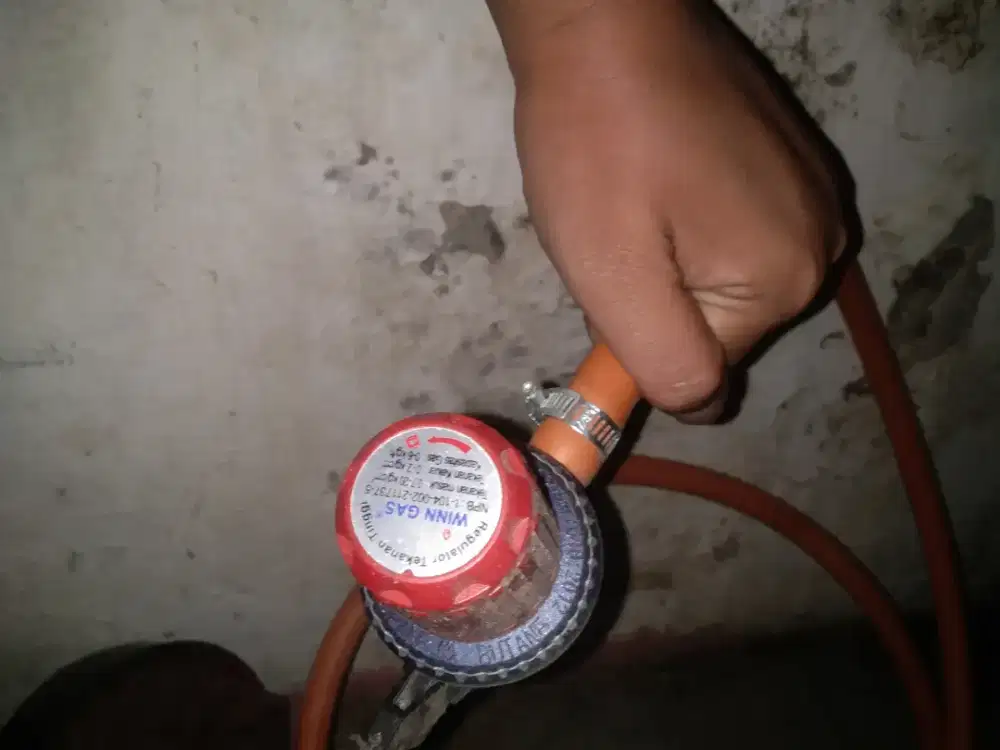 Di jual regulator+selang