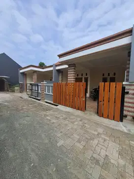 Dijual rumah baru siap huni Lt 90 pancoran mas depok