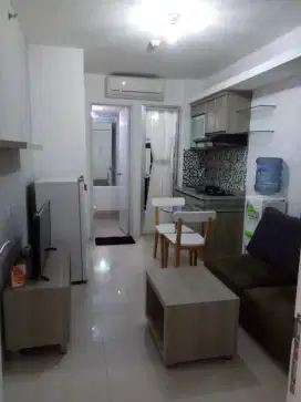 DISEWAKAN 2BR FURNSIH SAMPING MALL BASSURA CITY FREE IPLL