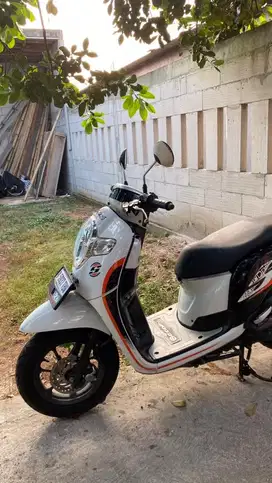 Honda scoopy 2019