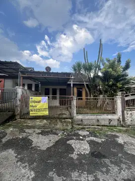 Rumah asri dan nyaman di Cicurug, Sukabumi