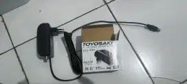 Booster antena tv digital adaptor