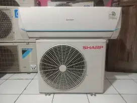 AC SHARP 1/2 PK LIKE MEW
