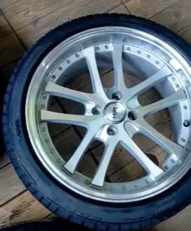 4 Ban dan Velg Ring 17