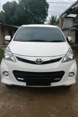 Avanza Veloz 2014 AT