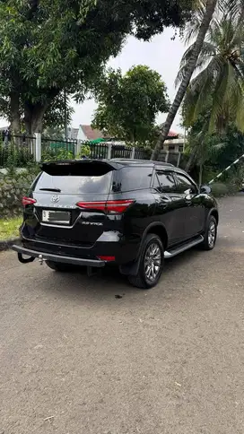 Fortuner 2023,VRZ,2,8,Hitam.