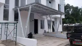 Kanopi baja ringan