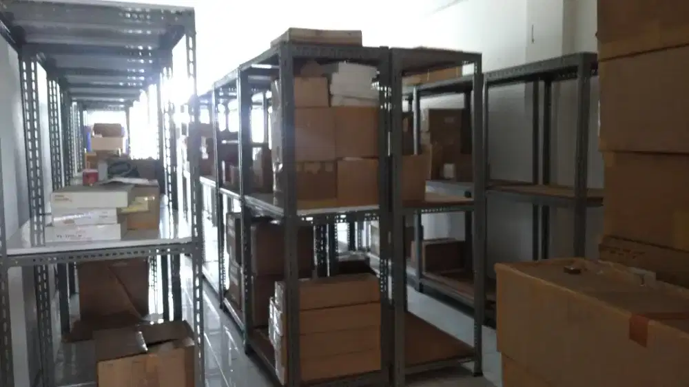 Rak Besi Heavy Duty Industrial Grade