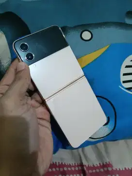 samsung Z flip 4 8+256 sein fulset nominus bs tt