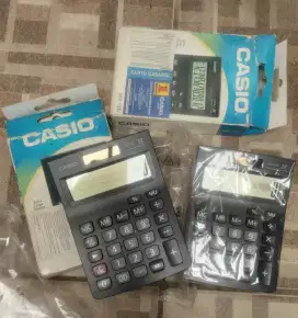 KALKULATOR BARU NORMAL TAPI CACAT DILAYARNYA