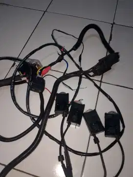 Lampu tembak mini proji