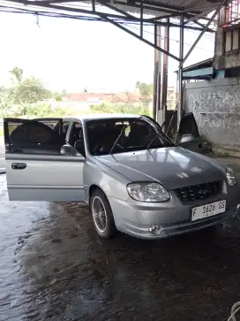 Hyundai accent GLS 2005 Mt pribadi