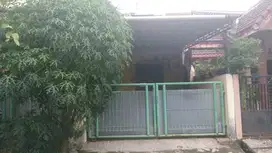 Dijual Cepat Rumah Di Taman Royal - Cipondoh, Tangerang