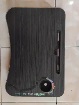 Meja laptop lipat portable