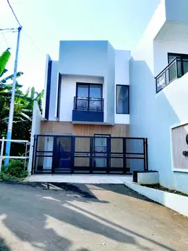 SUPER MURAH !! Rumah Baru Halaman Blakang Luas 10 Menit Tol Cibubur