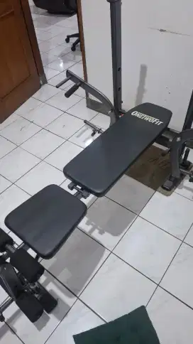 Bench press seat