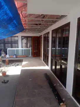 Kusen aluminiu bisa custom bikin pintu jendela untuk rumah ,ruko kanto
