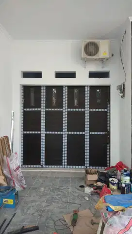 Kusen aluminium bisa custom bikin pintu jendela kantor ,rumah dan toko