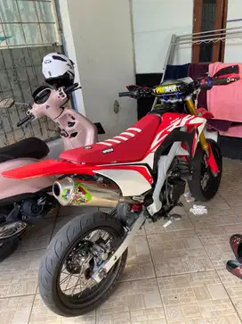 Crf 150L 2018 red white