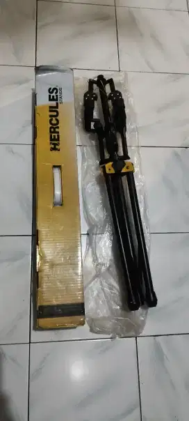 Stand gitar/bass Hercules