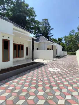 Rumah Mewah Carpot 2 Mobil Dekat Pemda Sleman Jl Magelang
