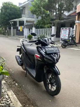 vario led new 125 (2021)