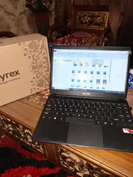Laptop Notebook Zyrek Kintamani
