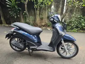 DIJUAL CASH VESPA LIBERTY TYPE 100A/T THN 2012 PAJAK IDUP SIAP PAKAI