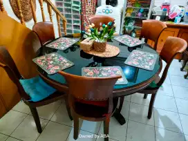 Meja Makan Kayu Jati